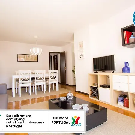 Apartment Spacious In